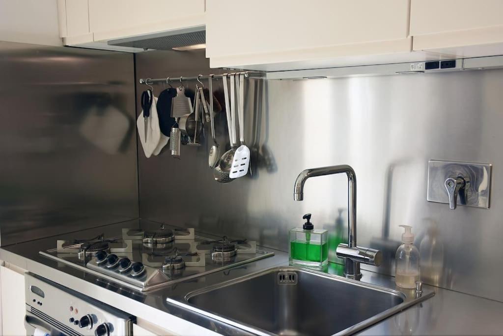 Piazza Di Spagna Home - Family Apartment Рим Экстерьер фото